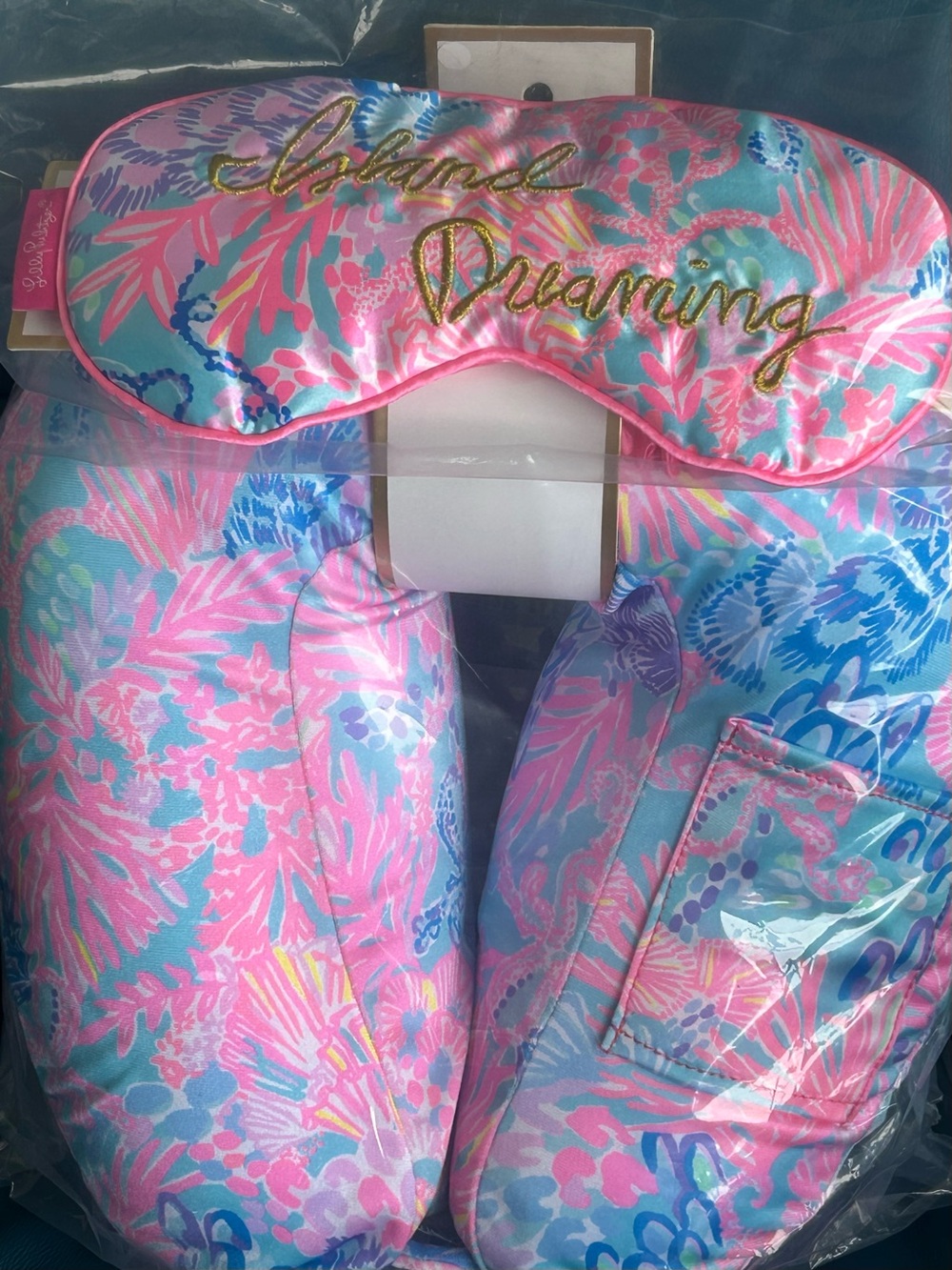NWT Lilly Pulitzer Travel Pillow & Eye Mask